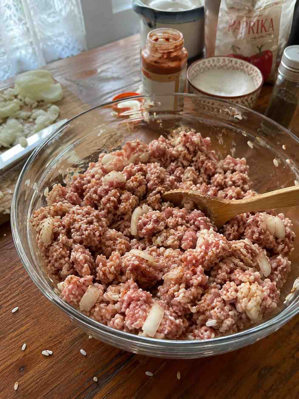 Preparing Bosnian Sarma filling